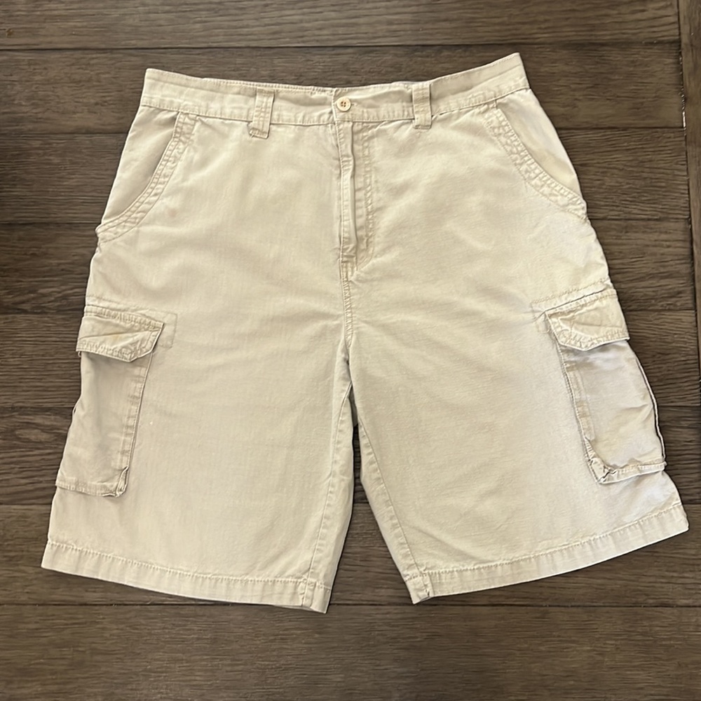 Beverly Hill Polo Club men’s khaki cargo shorts - Picture 4 of 14